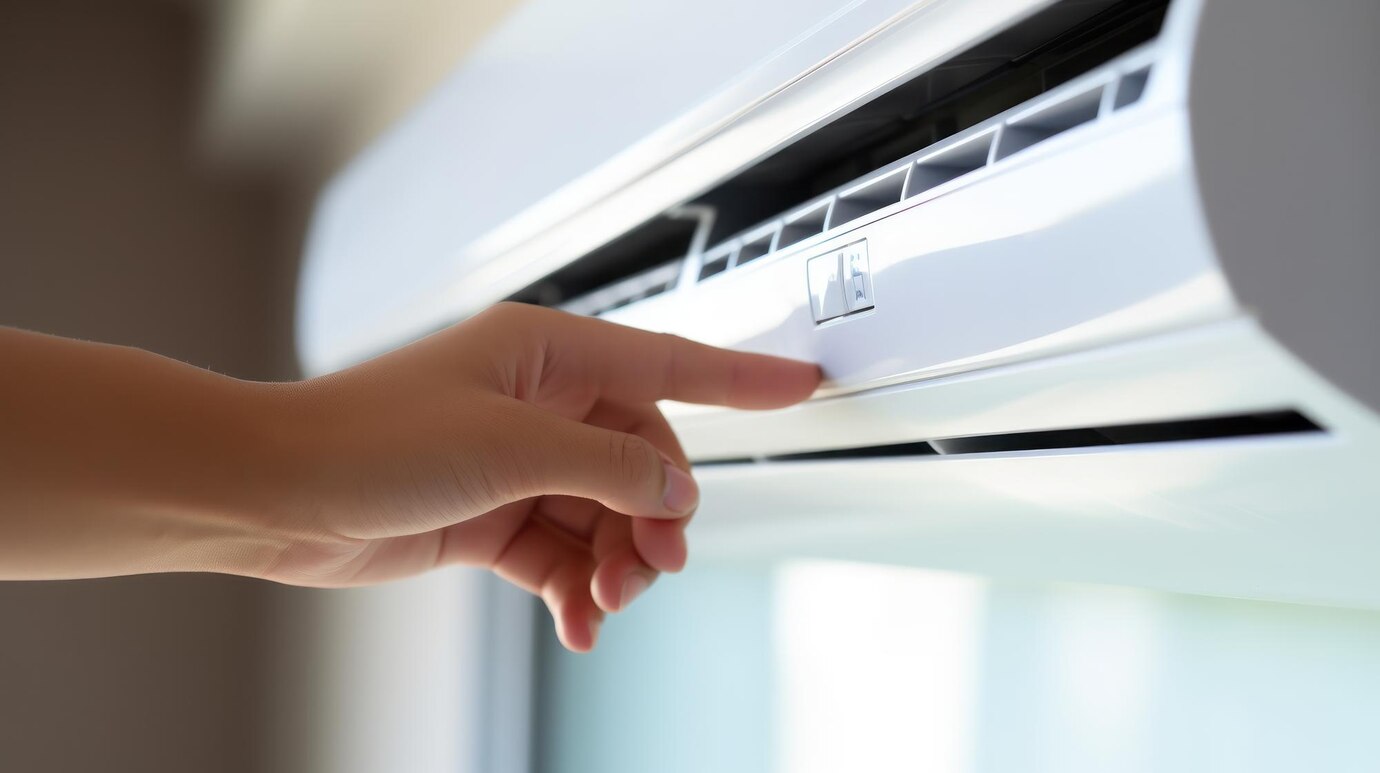 Ductless vs. Ducted Systems: A Comprehensive Comparison for Milwaukee ...